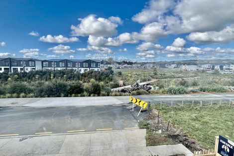 Photo of property in 79 Kaha Road, Papakura, 2110