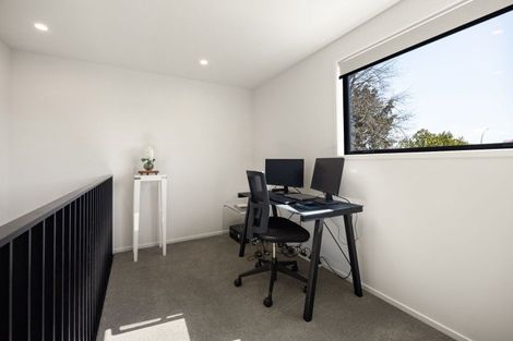 Photo of property in 23u3 Strowan Avenue, Fairfield, Hamilton, 3214