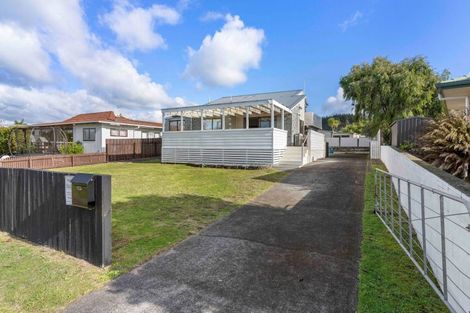 Photo of property in 113 Lorraine Place, Whangamata, 3620