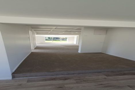 Photo of property in 138 Don Buck Road, Massey, Auckland, 0614