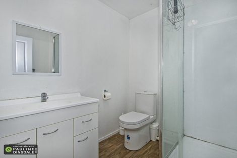 Photo of property in 24 Mountain Road, Morningside, Whangarei, 0110