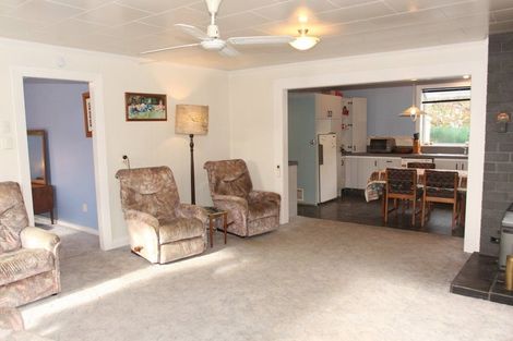 Photo of property in 143 Torquay Street, Kaikoura, 7300
