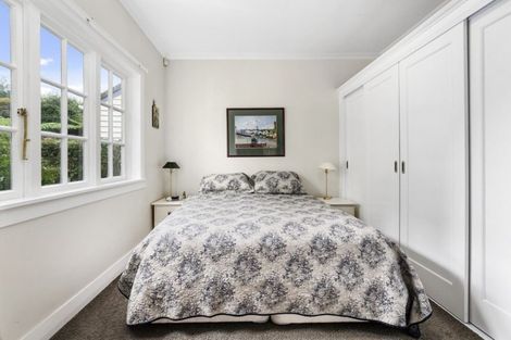 Photo of property in 132 Onslow Road, Khandallah, Wellington, 6035