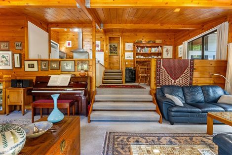 Photo of property in 89 Brick Bay Drive, Sandspit, Warkworth, 0982