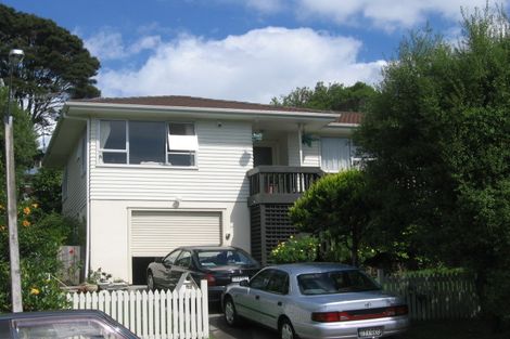 Photo of property in 42 Lemnos Place, Titirangi, Auckland, 0604