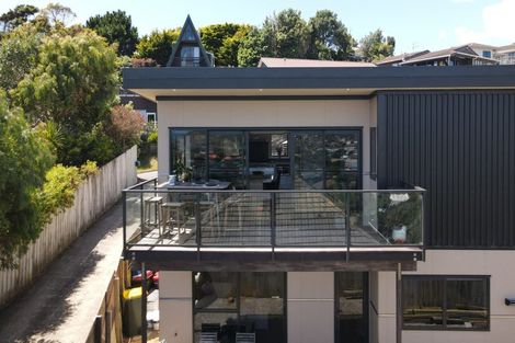 Photo of property in 2a Mapplebeck Street, Titahi Bay, Porirua, 5022