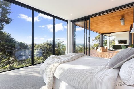 Photo of property in 182 Scenic Drive, Titirangi, Auckland, 0604