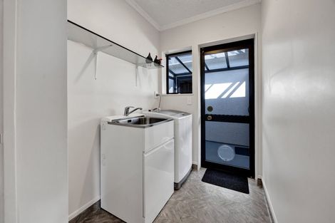 Photo of property in 1 Ludlow Place, Bell Block, New Plymouth, 4312