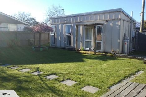 Photo of property in 77 Mathesons Road, Phillipstown, Christchurch, 8011