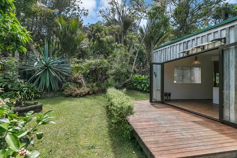 Photo of property in 78 Motutara Road, Muriwai, Waimauku, 0881