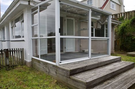 Photo of property in 73 Mill Road, Lower Vogeltown, New Plymouth, 4310