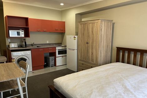 Photo of property in Aitken Street Apartments, 705/5 Aitken Street, Thorndon, Wellington, 6011