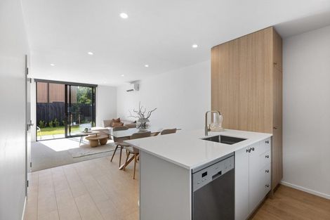 Photo of property in 6/86 Holly Road, St Albans, Christchurch, 8014