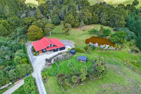 Photo of property in 67 Kaitara Lane, Kaiwaka, 0573