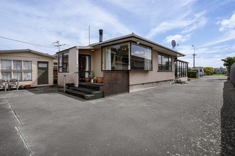 Photo of property in 56 Hargood Street, Woolston, Christchurch, 8062