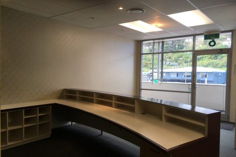 Photo of property in 4/9 Broderick Road, Johnsonville, Wellington, 6037