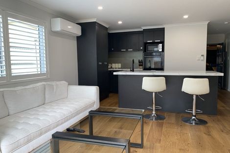 Photo of property in 381 Oceanbeach Road, Mount Maunganui, 3116