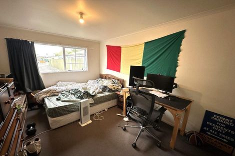 Photo of property in 6 Marne Street, Hokowhitu, Palmerston North, 4410