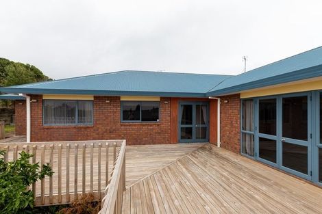 Photo of property in 27 Church Road, Pukete, Hamilton, 3200