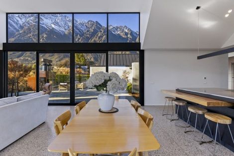 Photo of property in 24 Double Cone Road, Jacks Point, Queenstown, 9371