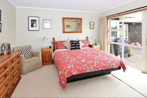Photo of property in 9 Pelican Lane, Unsworth Heights, Auckland, 0632