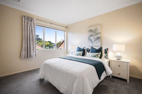 Photo of property in 23 South Kensington Way, Henderson, Auckland, 0612