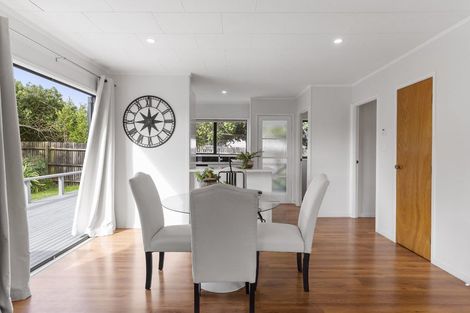 Photo of property in 91 Santiago Crescent, Unsworth Heights, Auckland, 0632