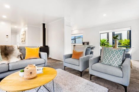 Photo of property in 24a Kotuku Street, Te Atatu Peninsula, Auckland, 0610