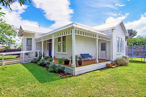 Photo of property in 64 Lincoln Road, Masterton, 5810