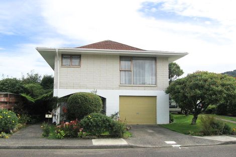 Photo of property in 4f1- Parera Grove, Heretaunga, Upper Hutt, 5018