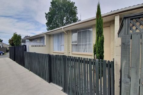 Photo of property in 2/79 Champion Street, Edgeware, Christchurch, 8013
