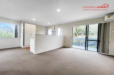 Photo of property in 25 Lilburn Crescent, Massey, Auckland, 0614