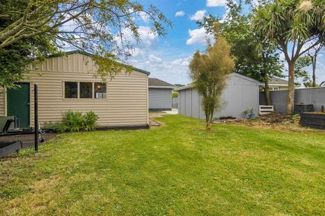 Photo of property in 8 Manor Place, Bryndwr, Christchurch, 8053