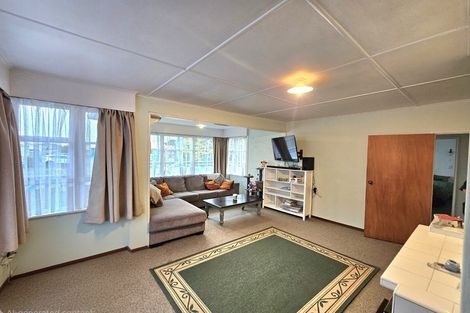 Photo of property in 22 Clinton Street, Fitzroy, New Plymouth, 4312