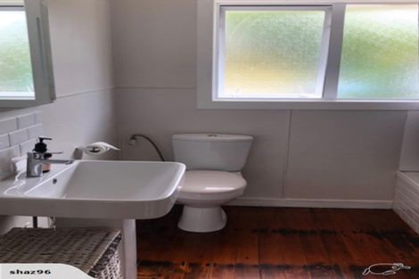 Photo of property in 35 Ogle Crescent, Te Kamo, Whangarei, 0112