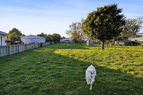Photo of property in 6 Hussey Street, Waverley, 4510