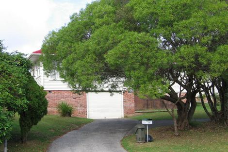Photo of property in 74 Barrys Road, Glendene, Auckland, 0602