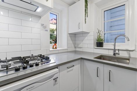 Photo of property in 193u1 The Terrace, Wellington Central, Wellington, 6011