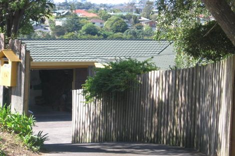Photo of property in 3 Mulberry Place, Glenfield, Auckland, 0629