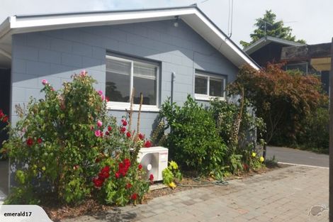 Photo of property in 32 Landsdowne Terrace, Cashmere, Christchurch, 8022