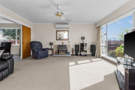 Photo of property in 35 Murphy Road, Taradale, Napier, 4112