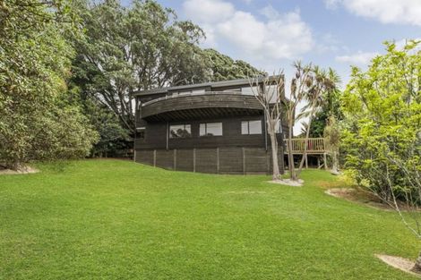 Photo of property in 29 Speedy Crescent, Hillcrest, Auckland, 0627