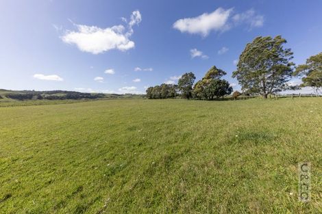 Photo of property in 1226 State Highway 16, Waimauku, 0883