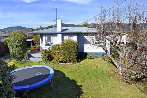 Photo of property in 8 Durham Street, Stoke, Nelson, 7011