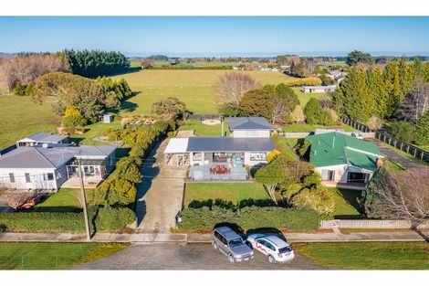 Photo of property in 14 Turner Street, Edendale, 9825