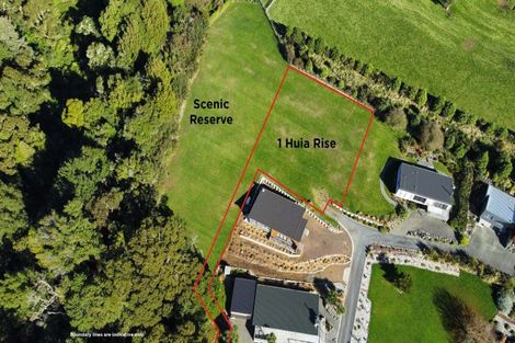 Photo of property in 1 Huia Rise, Ohakune, 4625