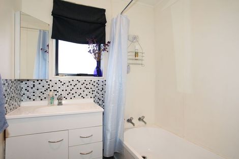 Photo of property in 23 Edinburgh Street, Tuakau, 2121