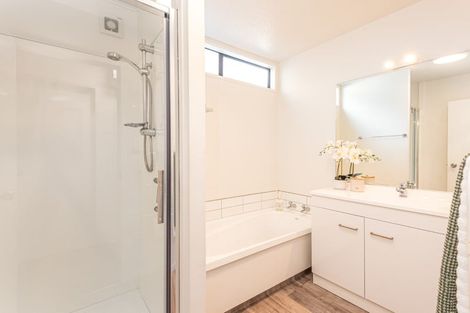 Photo of property in 1 Dalgarven Place, Hillsborough, Christchurch, 8022