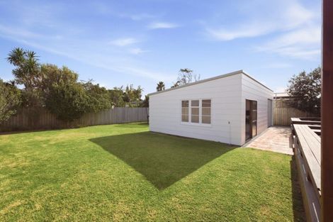 Photo of property in 21 Seaspray Drive, Mount Maunganui, 3116