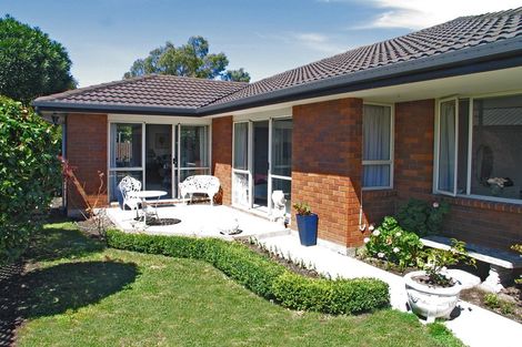 Photo of property in 146 Maidstone Road, Ilam, Christchurch, 8041